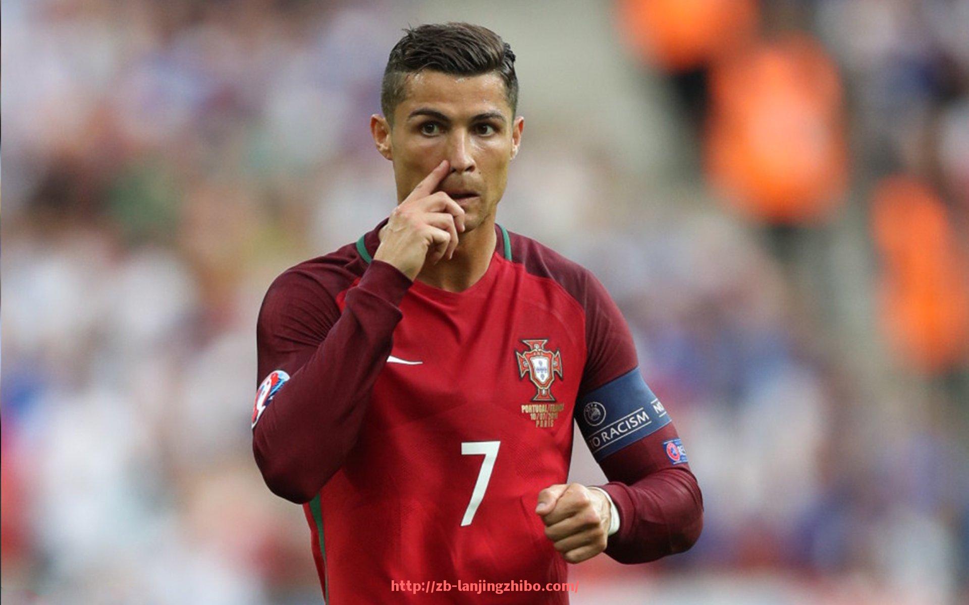 蓝鲸体育直播-利雅得新月俱乐部在世俱杯的战术打法及比赛表现